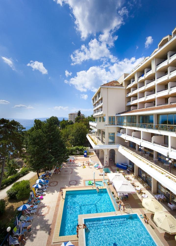 Hotel Excelsior - Liburnia Lovran Εξωτερικό φωτογραφία