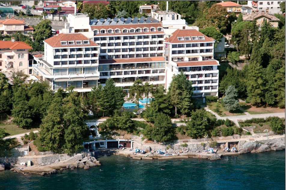 Hotel Excelsior - Liburnia Lovran Εξωτερικό φωτογραφία